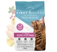 First Class Sterilised 1,5 kg: pienso seco para gatos esterilizados con sabor a pollo.