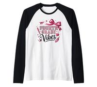 First Day of School Fourth Grade Vibes Camiseta Manga Raglan
