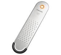 Fiskars Functional Form Rallador grueso, Rallador de verduras para zanahorias y queso blando, Protector de cuchilla, Cuchilla de acero inoxidable/Mango de plástico, Gris/Negro/Naranja, 1079968