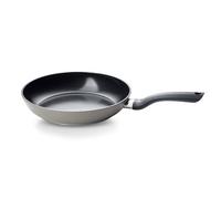 Fissler Sartén Essential Grey-Black con revestimiento de aluminio (24 cm) con revestimiento de cerámica, fabricada sin PFAS/PTFE, inducción, fabricada en Alemania