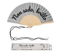 Fisura - Abanico Original con Mensaje “Non sudo”. Abanico de Madera Moderno y Colorido. Ventilador de Mano de Purpurina Plata. Colgador Incluido. Idea de Regalo Divertida. 42,5 x 23 cm