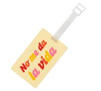 Fisura - Identificador de maletas original “No me da la vida”. Tarjeta de identificación para equipaje beige. Etiqueta de equipaje de silicona para maleta o mochila. 10,5 cm x 6,5 cm