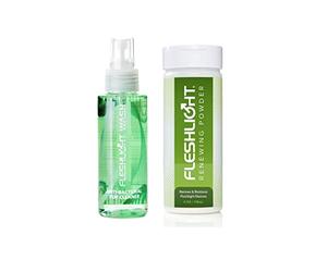 Fleshlight Care Essentials - spray de limpieza y polvo de mantenimiento para todas las Fleshlights