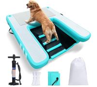 Flotador inflable de rampa de agua para perros, escaleras flotantes resistentes para perros grandes de hasta 200 libras, incluye bomba, cuerda y kit de reparación, tela de PVC antideslizante para