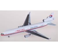 FloZ Para coleccionables indefinidos para China Eastern para McDonnell Douglas MD-11 B-2174 1:400 modelo preconstruido de aviones