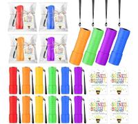 Flutesan 24 juegos de regalos para estudiantes de fin de año a granel incluye 24 mini linternas, 24 tarjetas de regalo, 50 bolsas de polipropileno del profesor para el aula, suministros de huracán