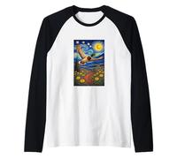 Flying Immigrant Mallard Duck in The Starry Night Painting Camiseta Manga Raglan