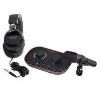 Focusrite Vocaster One Studio: interfaz de pódcast para grabar como un creador independiente, con micrófono Vocaster DM1 y auriculares HP60v estudio