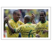 Fotografía firmada por Ronaldo, Roberto Carlos y Ronaldinho de 12.0 x 8.0 in con autógrafo de fútbol de Brasil preimpreso