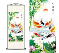 FOVNOT Tapiz Decoracion China Feng Shui con 9 Carpas Koi - Pintura en Seda con Loto y Peonías, Decoración Asiática para Pared en Rollo
