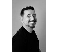 Francesco - The Dreamer of Images: Keep chasing the light, but never forget to feel the shadows