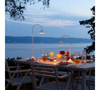 FRANDSEN Lámpara de pie LED Grasp, blanca, altura 72 cm, metal