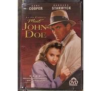 Frank Capra conoce a John Doe