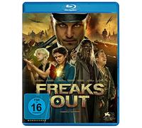 Freaks Out [Blu-ray]