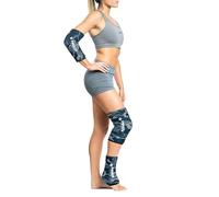 FreezeSleeve - Funda de terapia de hielo y calor, reutilizable, flexible de gel caliente/frío, cobertura 360 para rodilla, codo, tobillo, muñeca, camuflaje azul, pequeño/mediano