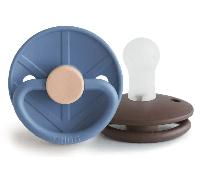 FRIGG Little Viking Silicona Chupete | Paquete con 2 Chupetes | Chupete de Silicona| Fabricado en Dinamarca | Sin BPA | Tetina simétrica tipo cereza | (Ocean View/Cocoa, Talla 1 (0-6 Meses))