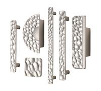 FUANA Tirador de puerta de armario de aleación de zinc con patrón de martillo, diseño moderno y simple para muebles, cajones, armario, plata, varios tamaños de cerradura de puerta