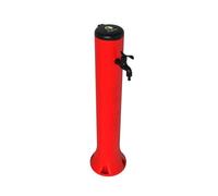 Fuente de jardín roja modelo tritone con disposición para acoples rápidos de manguera de jardín. diámetro 15 cm, altura 100 cm. fuente fabricada en hdpe (polietileno de alta resistencia) resistente a 