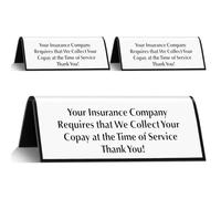 Fumete Paquete de 3 letreros de escritorio - 5 x 15 cm Your Insurance Company requires We Collect Your Copay at Time of Service, letrero acrílico en forma de V grabado de doble cara para farmacia