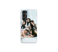 Funda de teléfono - MANIACASE - Samsung Galaxy S24 Plus - Silicona TPU - Retrato KPOP - New Jeans (Negro)