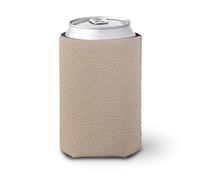 Funda enfriadora de latas de cerveza, fondo beige claro plano, cubierta mínima para latas de cerveza, enfriador de cerveza, soporte de bebidas aislado suave para fiestas, playa, eventos, hogar
