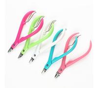 FUNNETOYU Alicate para Cutículas Color Aleatorio con Mango de Plástico, 3 Unidades, Alicate de Manicura Portátil para Cortar Cutículas y Pieles Muertas en Casa y Manicura
