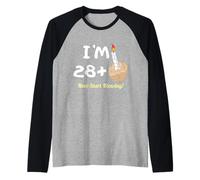 Funny 29 Year Old Birthday Gag Novelty For Him Or Her Camiseta Manga Raglan