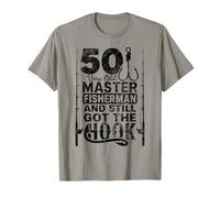 Funny 50 Year Old Fishing apparel Vintage Gift for Dad Men Camiseta