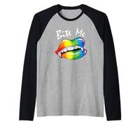 Funny Bite Me Halloween Costume Vampire Lips LGBTQ+ Pride Camiseta Manga Raglan