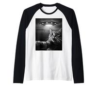 Funny Cat Selfie with Alien UFO Encounter Fun For Boys Girls Camiseta Manga Raglan