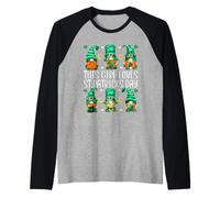 Funny Gnomes For Women This Girl Loves St. Patricks Day Camiseta Manga Raglan