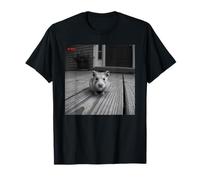 Funny Hamster Sticks out Tongue On Security Camera Camiseta
