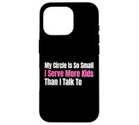 Funny Lunch Lady, mi círculo es Tan pequeño Que sirvo a más niños Carcasa para iPhone 16 Pro