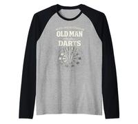 Funny Never Underestimate An Old Man Who Plays Darts Camiseta Manga Raglan