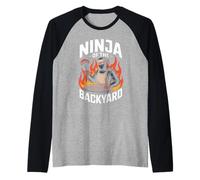 Funny Ninja of The Backyard Saying BBQ Humor Grill Mujeres Hombres Camiseta Manga Raglan