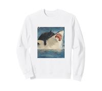 Funny Ocean Adventure Cat Biting a Shark Vintage Sudadera