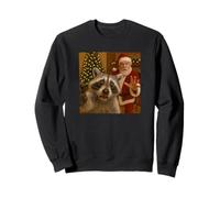 Funny Raccoon Selfie with Santa Eating Cookies and Drinking Sudadera
