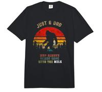 Funny Retro Bigfoot Sosteniendo Cartón De Leche Y Volviendo A Casa Comfort Colors Adult Heavyweight T-Shirt