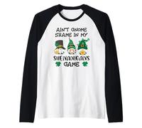 Funny St Patricks GNOME Prone to Shenanigans with My Gnomies Camiseta Manga Raglan
