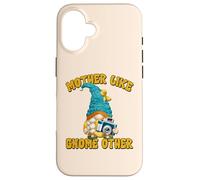 Funny Travel GNOME For Photographer Mom and Retired Grandma Carcasa para iPhone 16