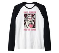 Funny Valentines Cupido Love Is Overrated Pass The Snacks Camiseta Manga Raglan