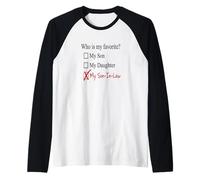 Funny Yerno ¿Quién es mi Hijo Favorito Hija Lista de verificación Camiseta Manga Raglan
