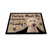 GABSHAIM Felpudo con texto en inglés "Visitors Must Be Approved by The Dog" divertido Goldendoodle, tapete para decoración del hogar, 17.7 x 27.5 pulgadas
