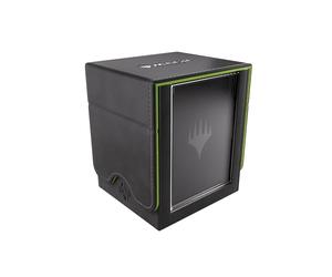 Gamegenic Magic: The Gathering | Secrets of Strixhaven Squire Plus 100+ XL - Black/Green, Caja para Mazos, Muestra tu Commander, 100+ Cartas Doble Funda, Slide Card Case, Cierre Magnético Premium
