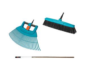 Gardena Juego de Césped y Limpieza Combisystem: Juego Compuesto por Escoba de Abanico XXL, Escoba de Carretera y Mango de Madera, para Barrer Hojas y Residuos de Jardín (17356-60)