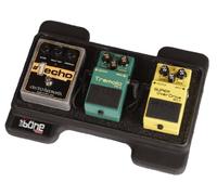 Gator Estuches Tablero de pedal de guitarra de polietileno moldeado rotacionalmente Mini Bone con bolsa de transporte estilo Cinch; Fabricado en EE. UU., 12,5" x 6" x 2" (G-MINI BONE)