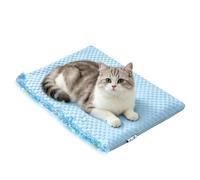 Genérico Cat Cooling Pad - Ice Silk Comfortable Animals Mat