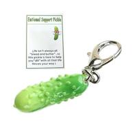 Genérico Cucumber Keyring Decoration - Funny Pickle Charm Keychain, Compact Hanging Ornament, Gift Style Design, Strong Metal Ring Build | Purse Accessory, Phone & Bag Decoration