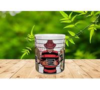Genérico Taza de terror con personajes clásicos del género en rueda de reconocimiento.