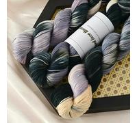 GENPICONG Hilo de Encaje de Seda teñido a Mano 100 g/Rollo, Fino, Suave y cálido, con Degradado de Color para Crochet y Tejido, Bufandas y suéteres.